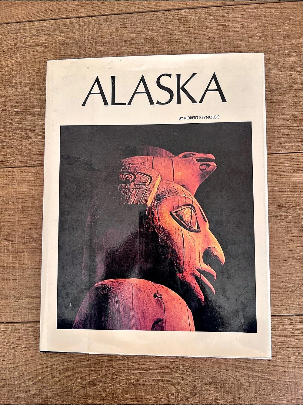 Vintage Graphic Arts Center Publishing Co. Alaska by Robert Reynolds and John J.
